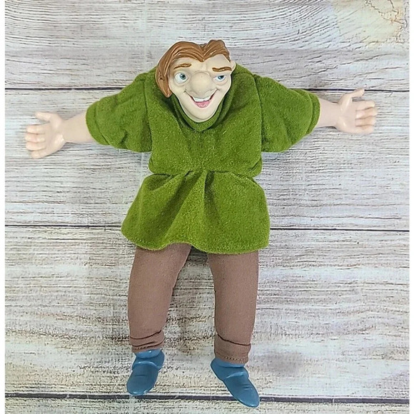 Disney Hunchback Of Notre Dame Plush Quasimodo Hand Puppet Burger King Green 9" - Picture 1 of 6